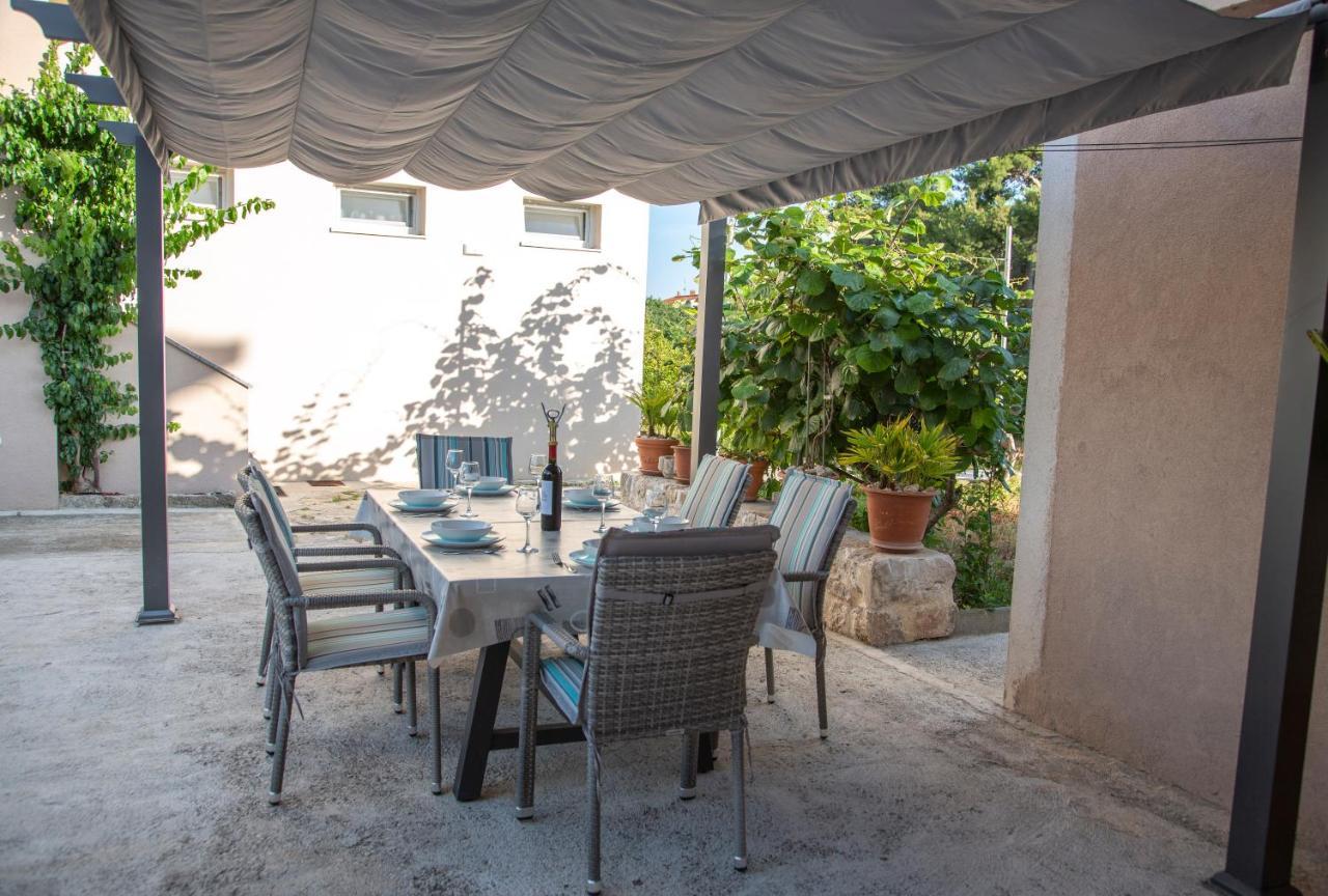 Iadertina Apartment Zadar Bagian luar foto
