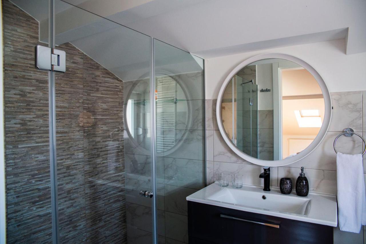 Iadertina Apartment Zadar Bagian luar foto
